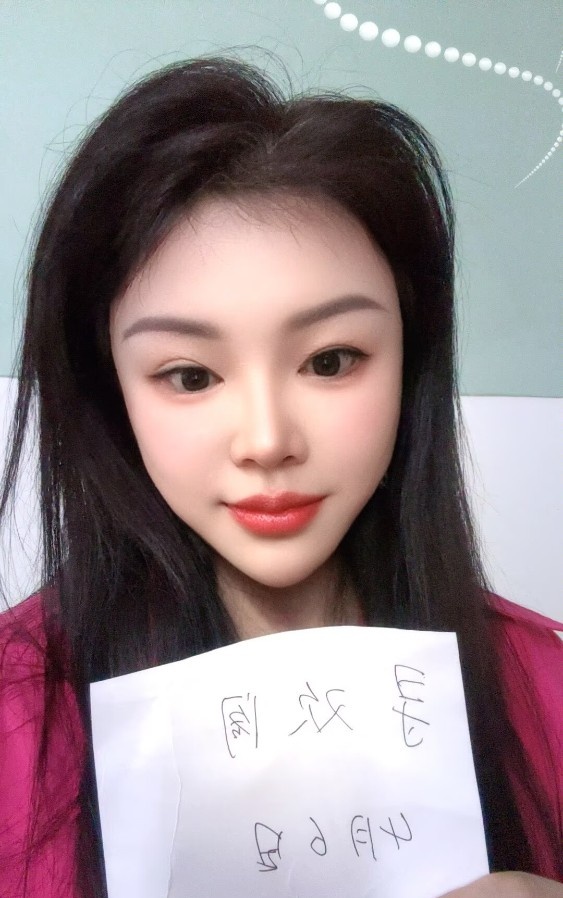 龙华清湖巨乳少妇