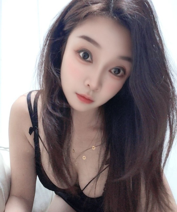 大理白族少妇妮妮