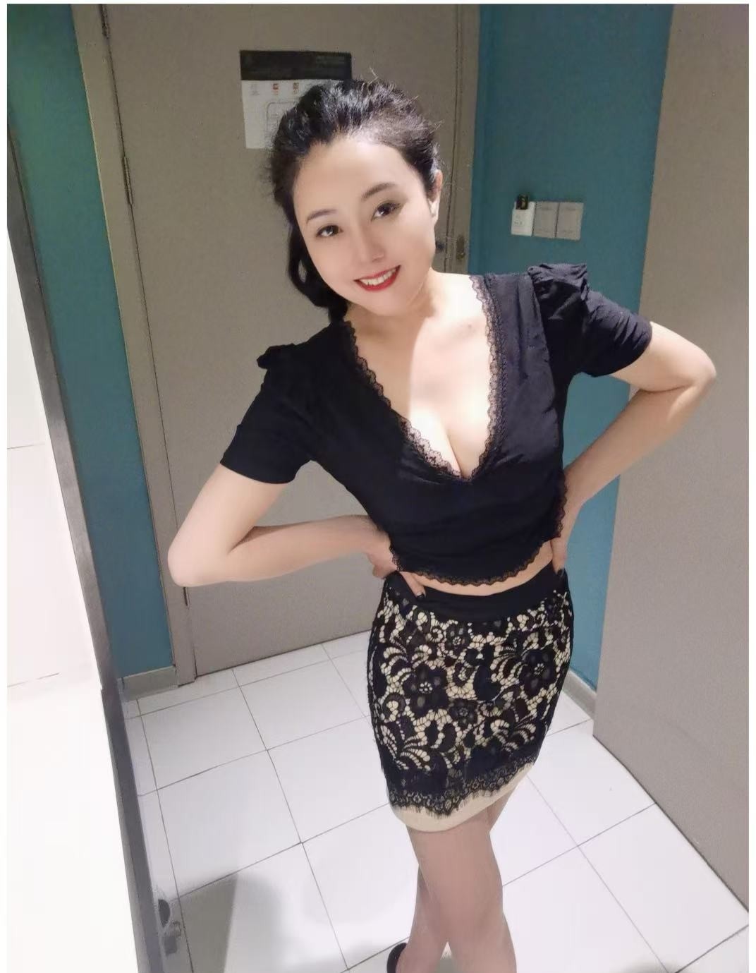 大波御姐小艺