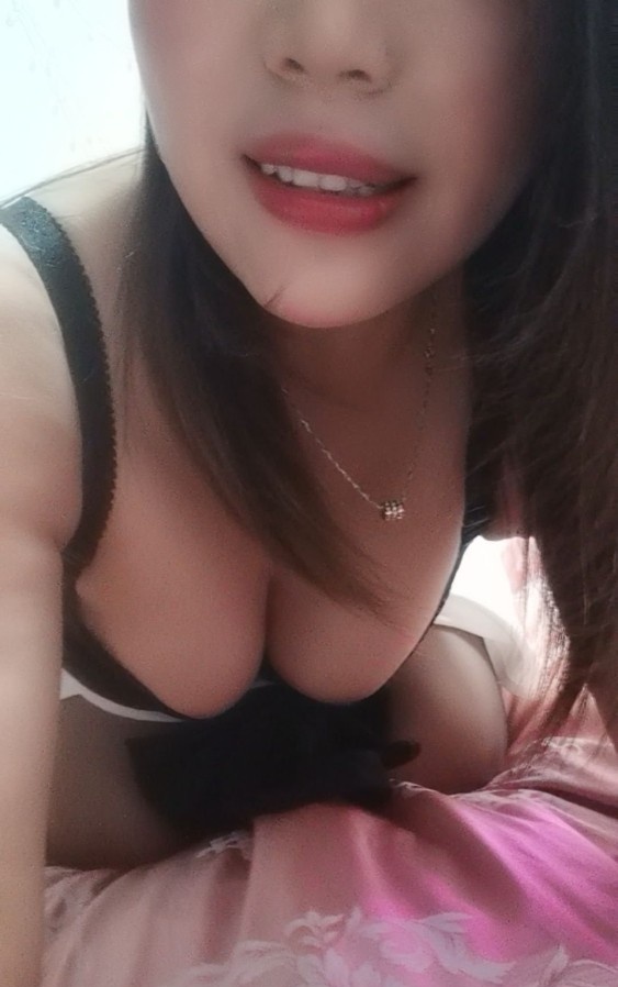 居家风骚熟女