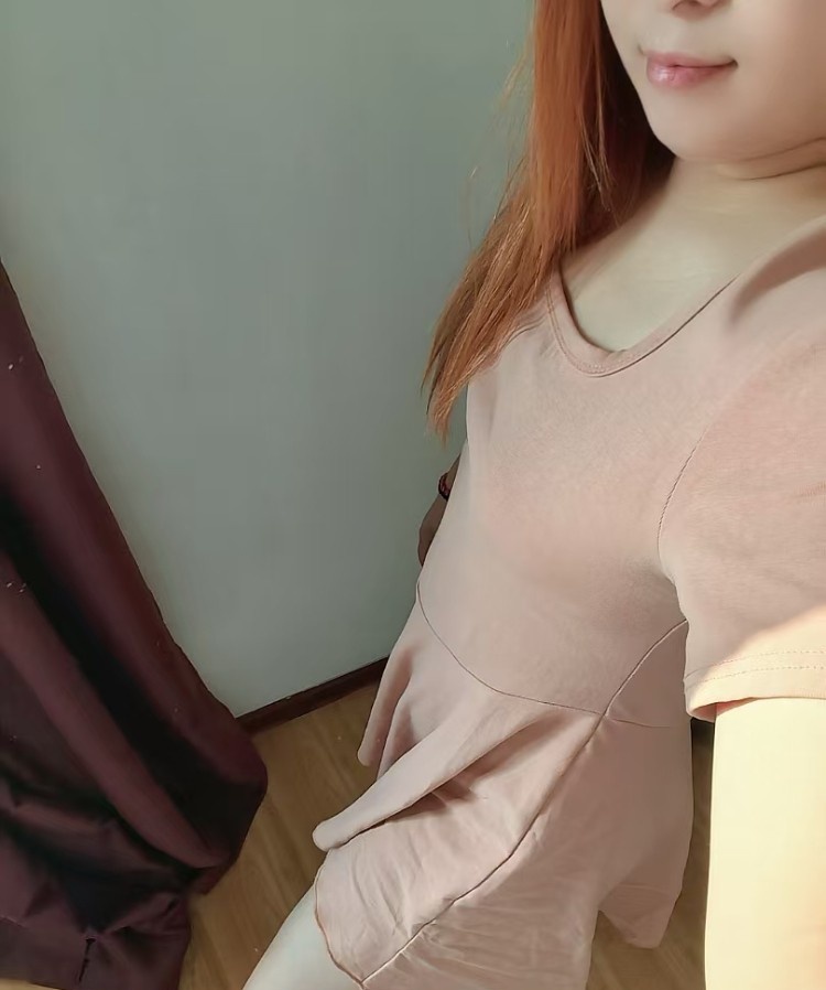 津南丰满小姐姐