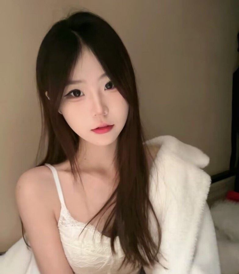 义乌颜值嫩妹西西