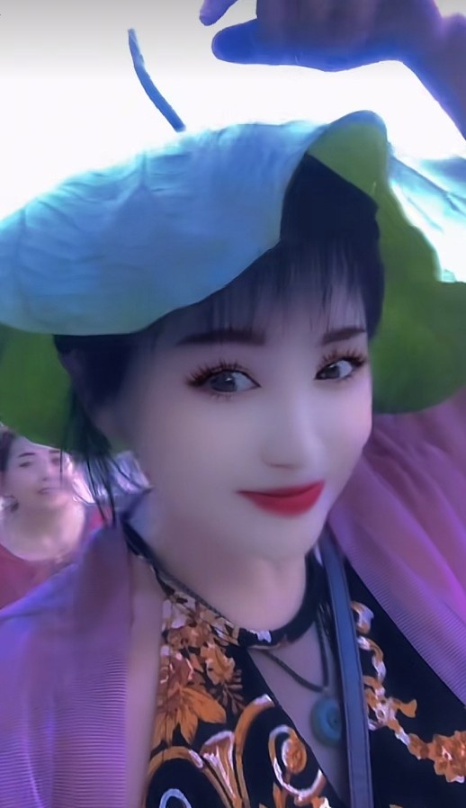 服务态度非常好的熟女