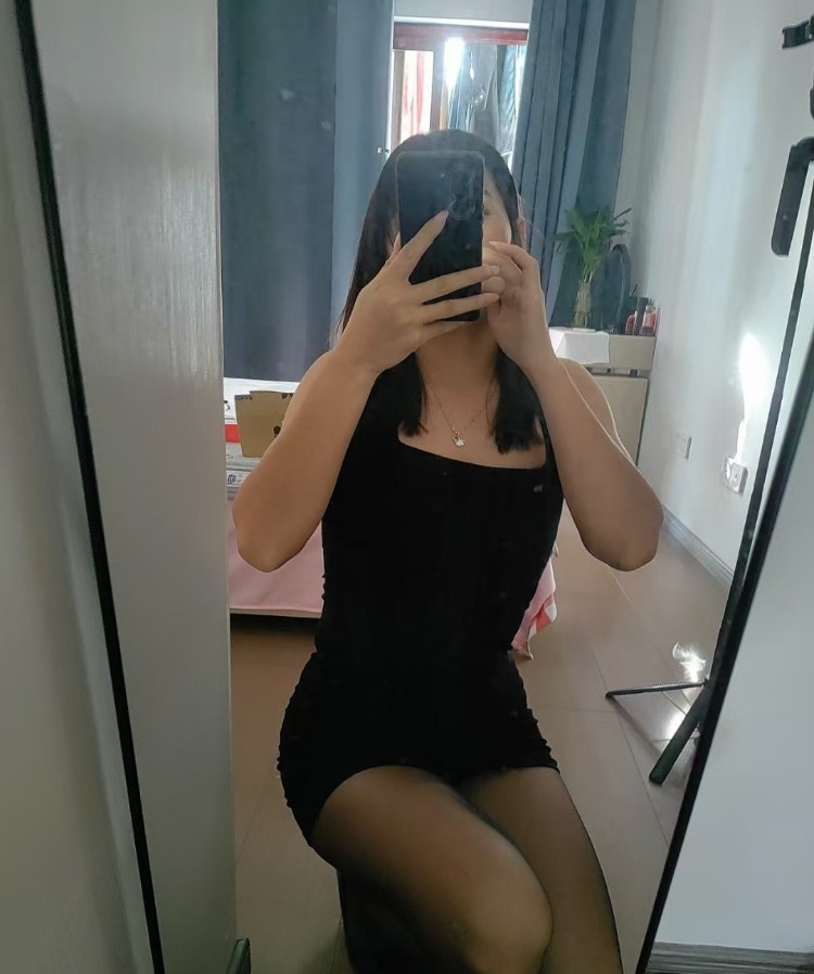 秦淮性感小少妇依依