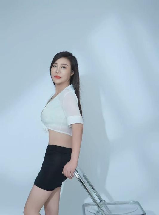 人妻熟女莉姐