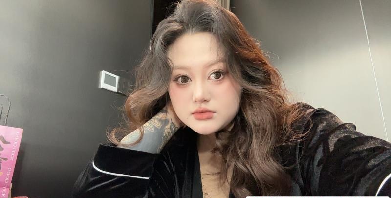 馒头户型小姐姐