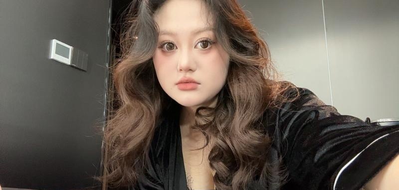 馒头户型小姐姐