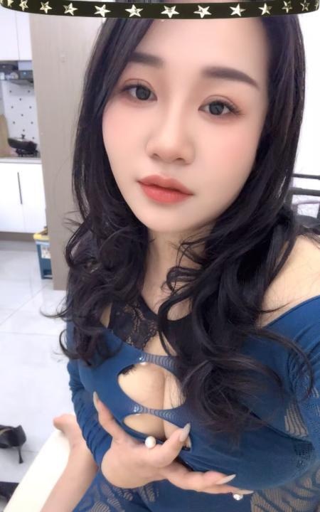 滨江骚臀少妇
