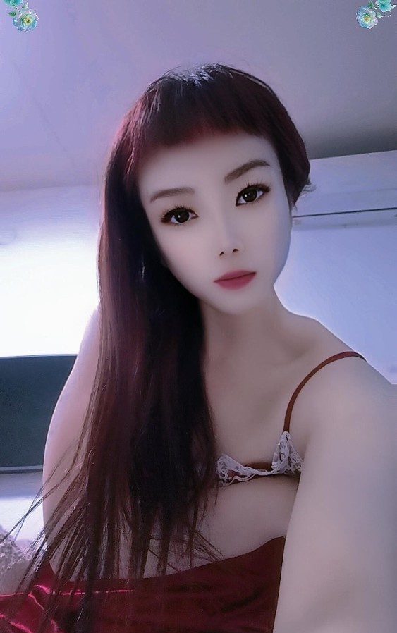 沈阳素素老师