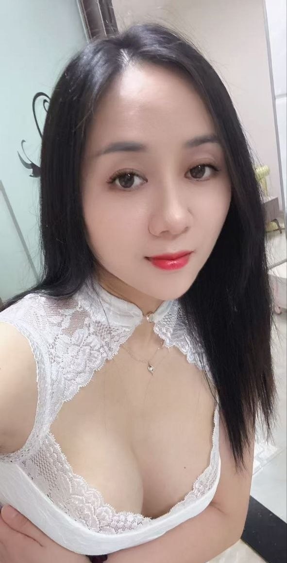 滕王阁颜值少妇