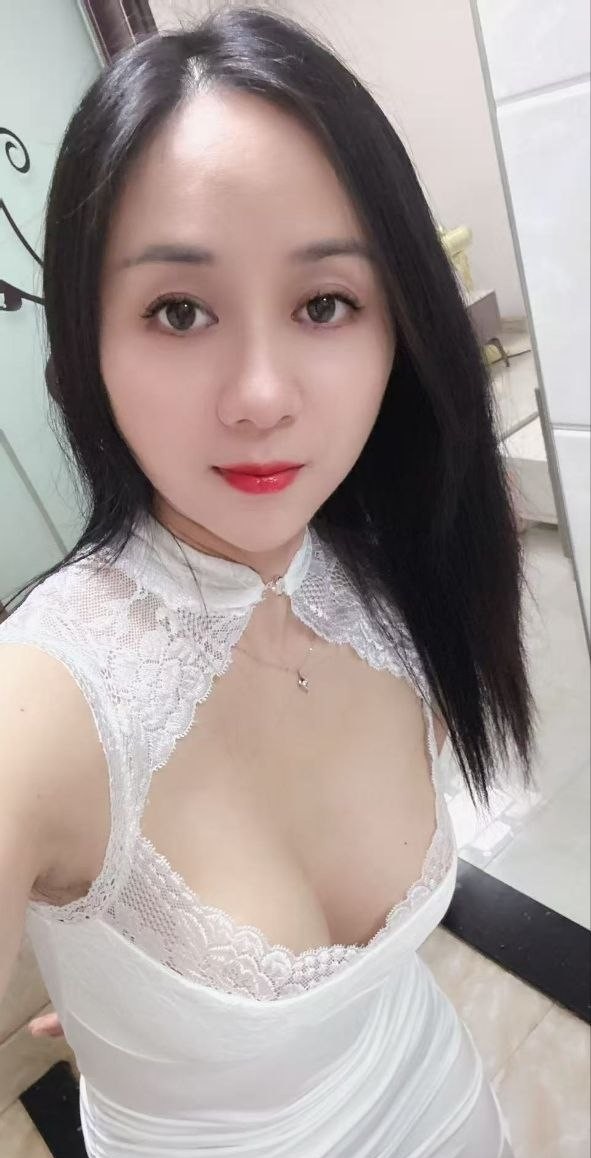 滕王阁颜值少妇