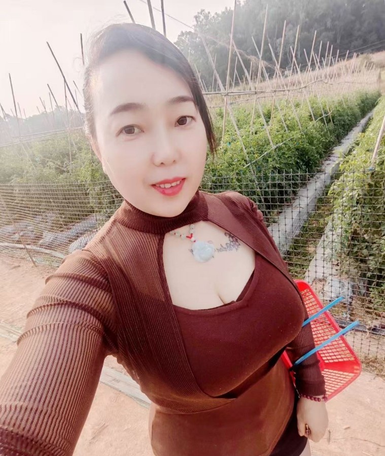 深圳光明大奶少妇小丽