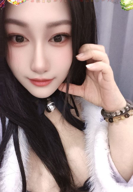 新到巨乳御姐在兼职