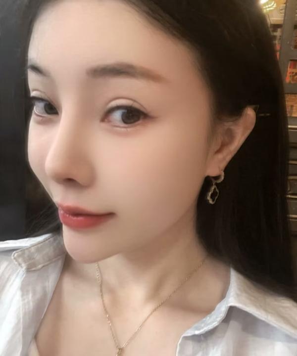 南山瑶瑶