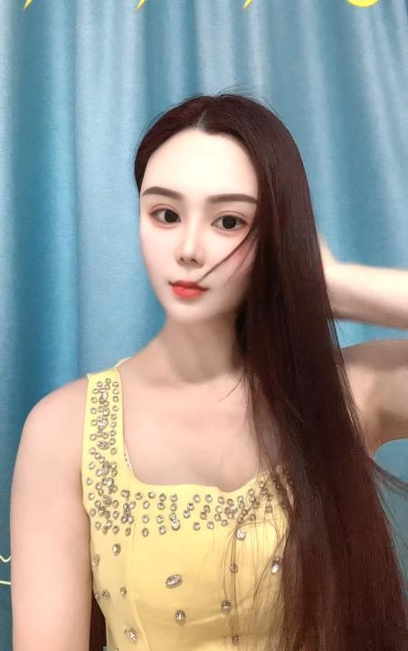 身材苗条漂亮气质优雅