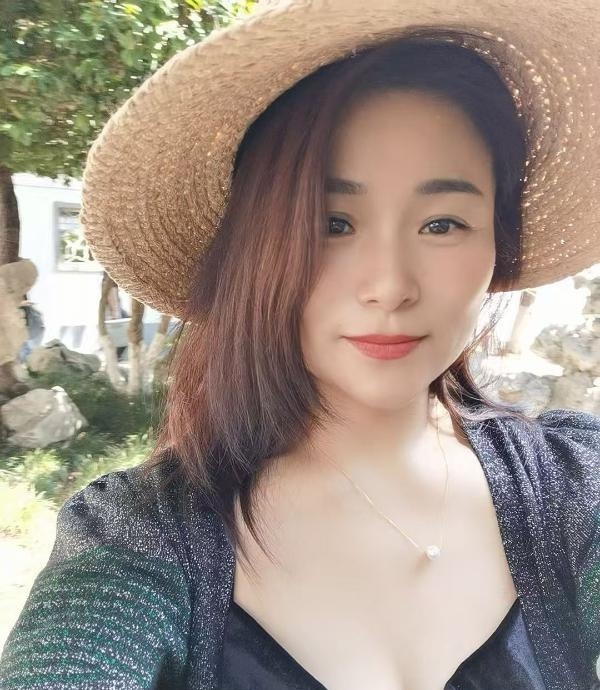 建邺风情老板娘