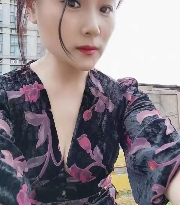建邺风情老板娘