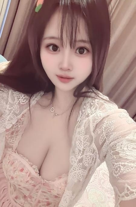 大奶水磨妹妹