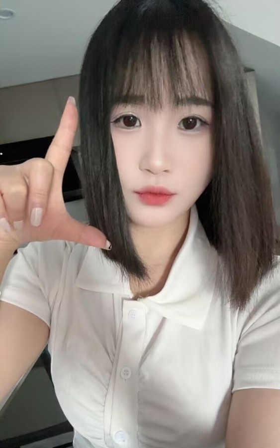 镇海性感大胸妹