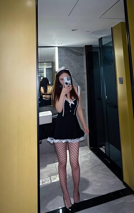 南城性感女仆AV可乐