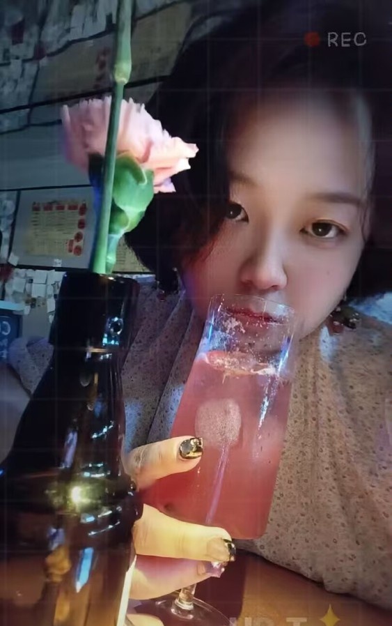 天然白虎一线天小馒头