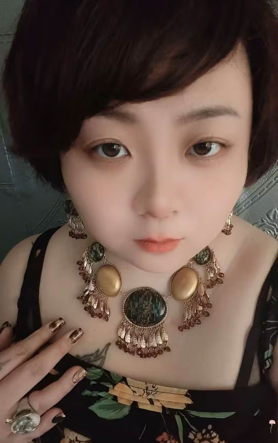 天然白虎一线天小馒头