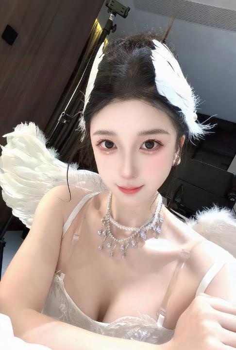 天河甜美柒柒