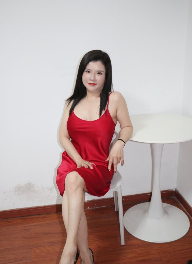 丰满熟女少妇