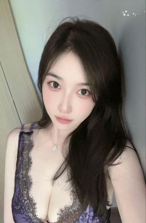 小店性感御姐夏夏