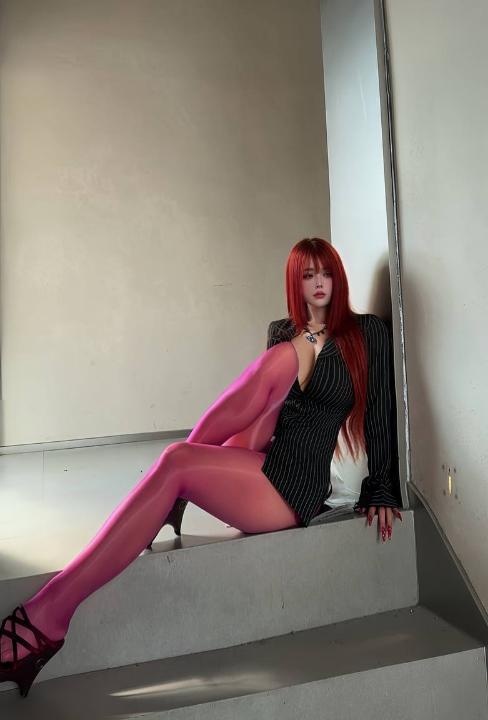颜值身材好女友感馨菲