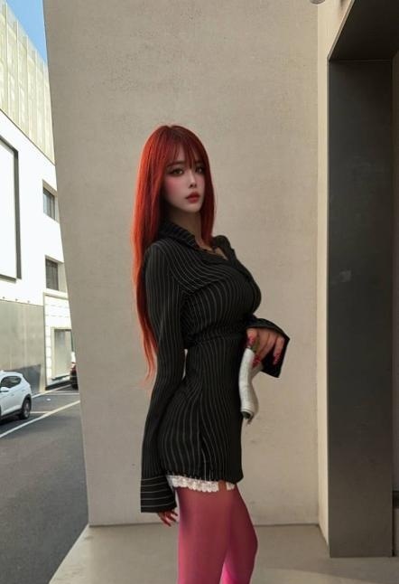 颜值身材好女友感馨菲