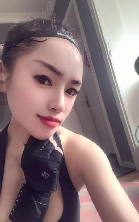 莞式服务焱妃
