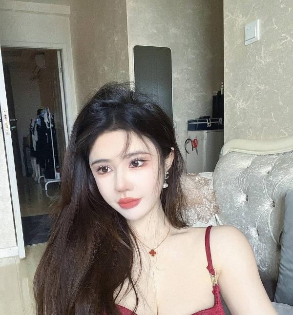 闵行大胸御姐馨予