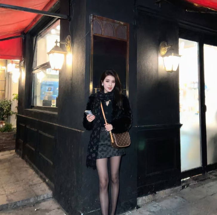 维吾尔古丽娜扎