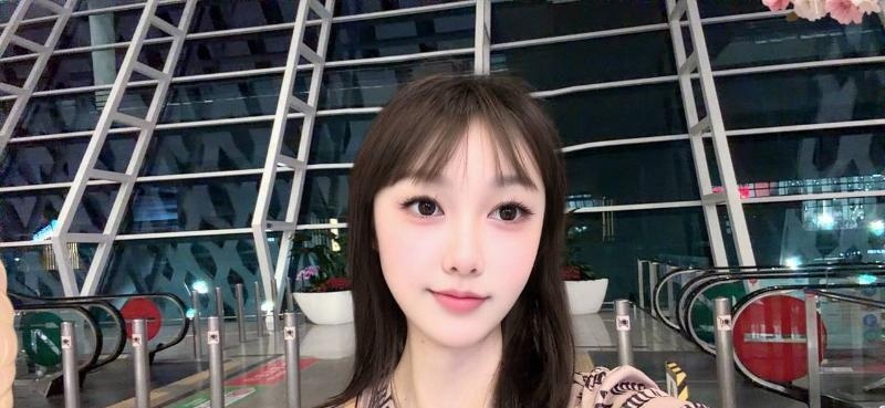性感大胸女友茶茶