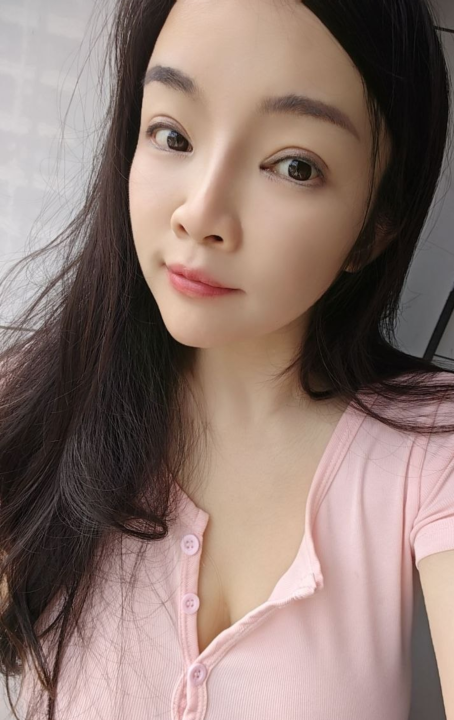 番禺大石诺诺童颜巨乳