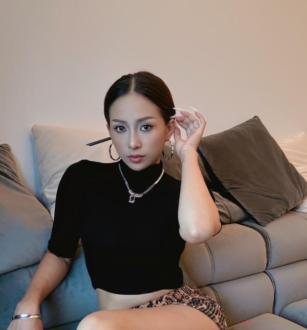 爱运动的蜜桃臀小妖精