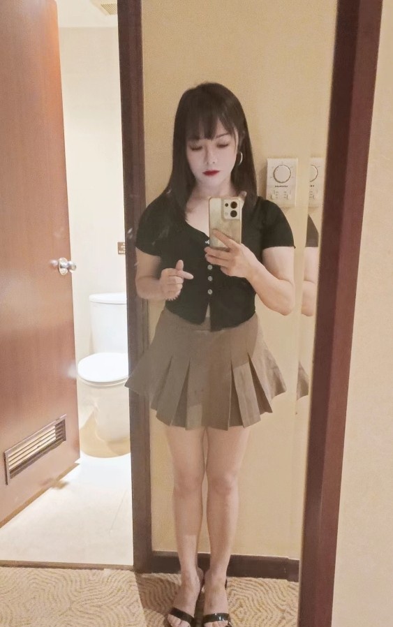 番禺骚妇艺宝