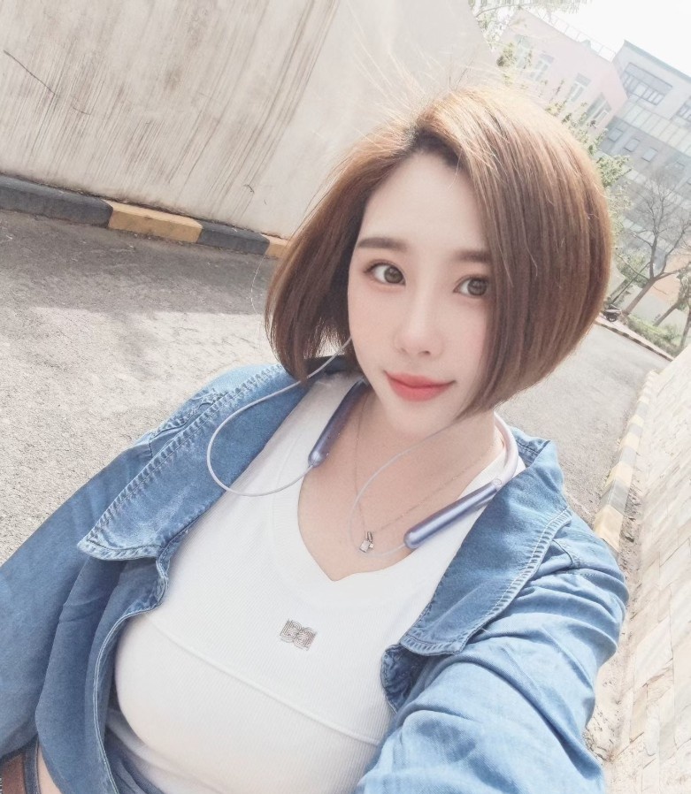 塘沽白净姐姐