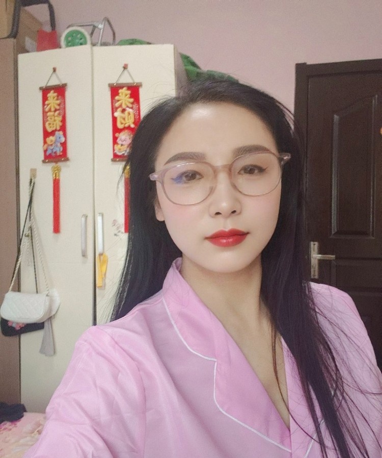 金水性感少妇