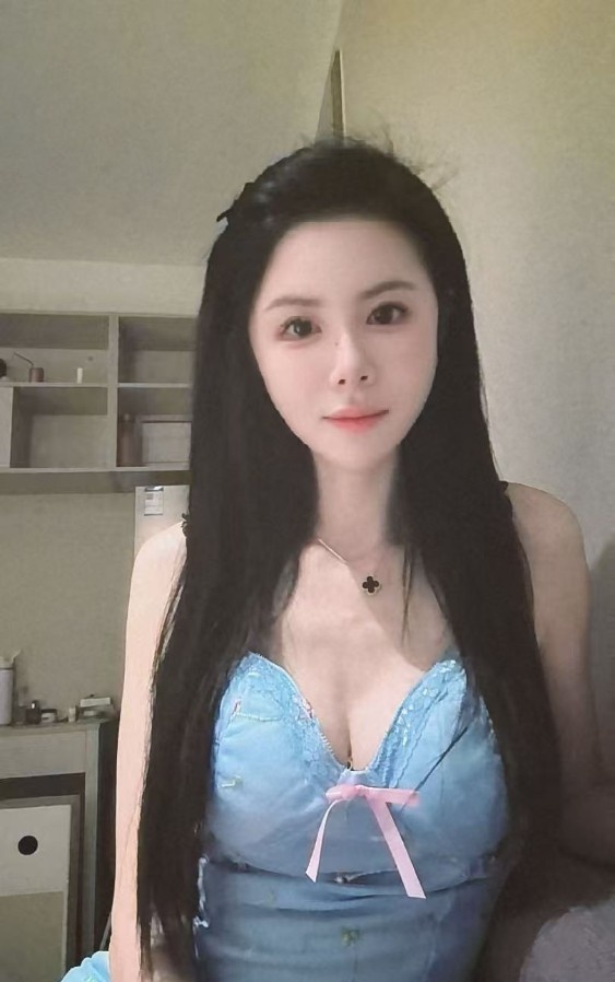 南京极品身材中项辣妹