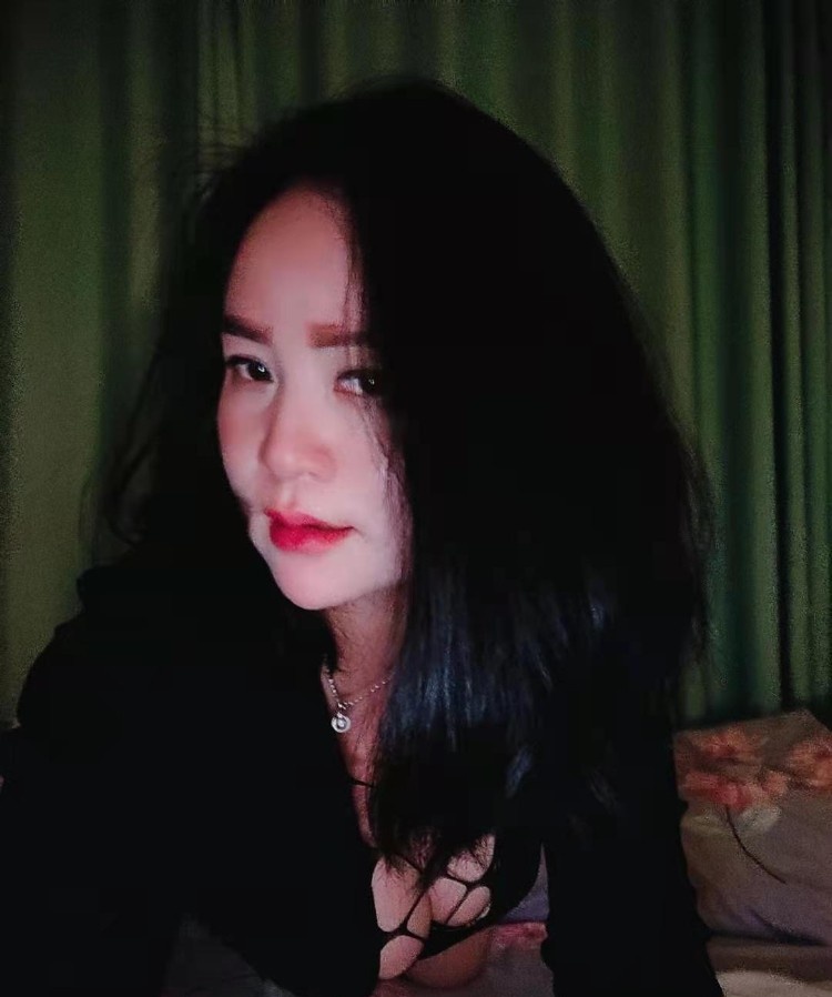 长沙岳麓区大胸倩倩老师