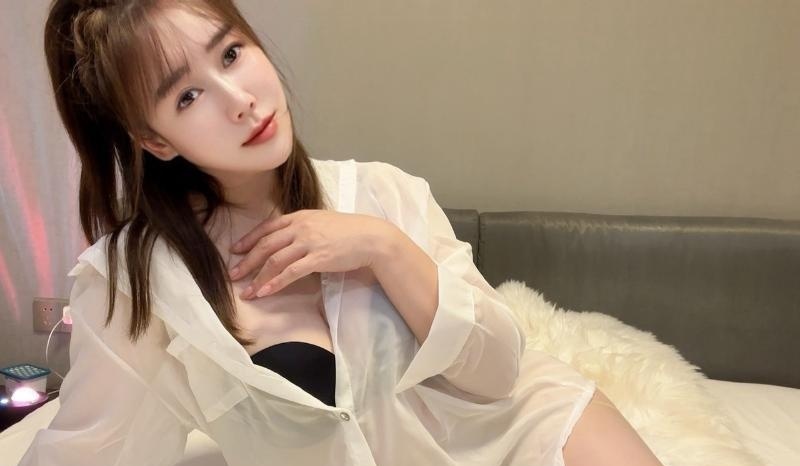 吴江性感美腿瑶瑶