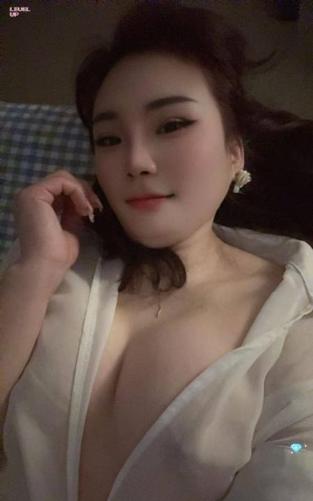 南山风韵少妇慕容