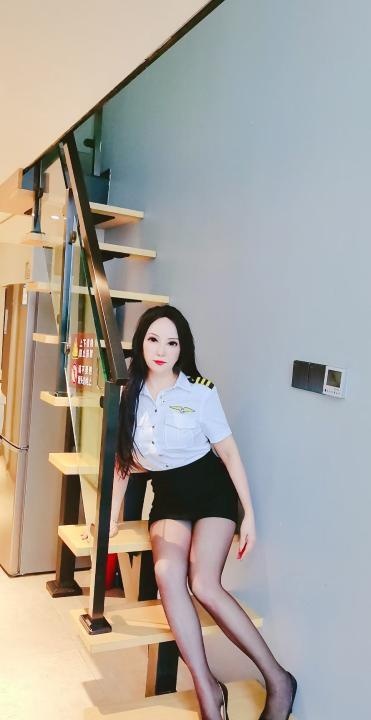 红酒玫瑰琳达