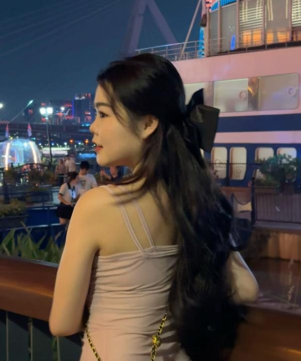 海曙微胖伊一