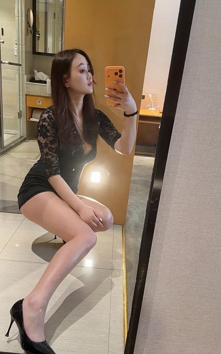 性感美腿小青