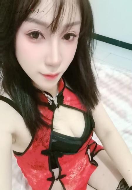 高个长腿少妇