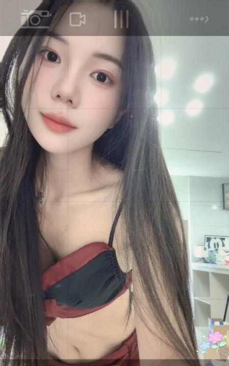 吴江彤彤