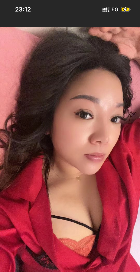 大奶少妇